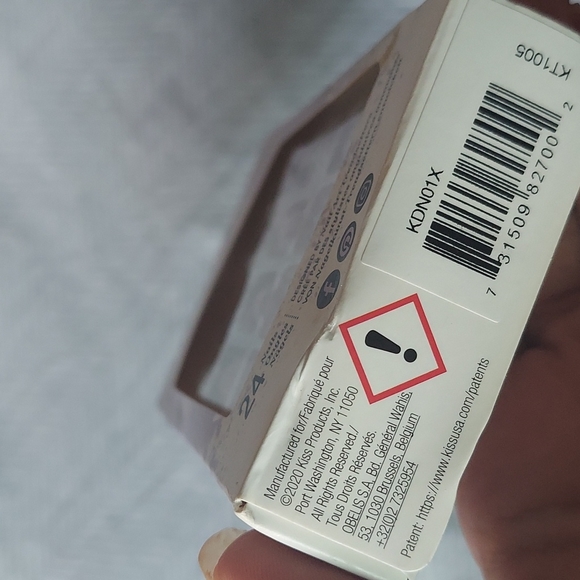 Sold Santa Red Christmas Nails Limited Edition - Picture 6 of 9